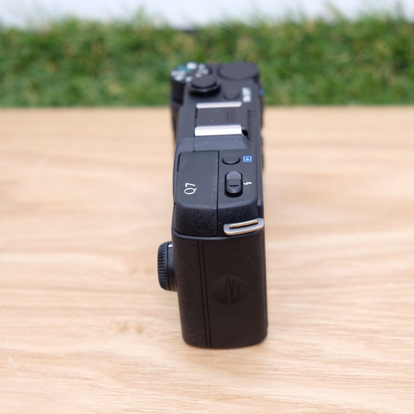 Pentax Q7 12.4MP Mirroless Digital Camera Black Body W/ Box Japan [Mint] #1218A