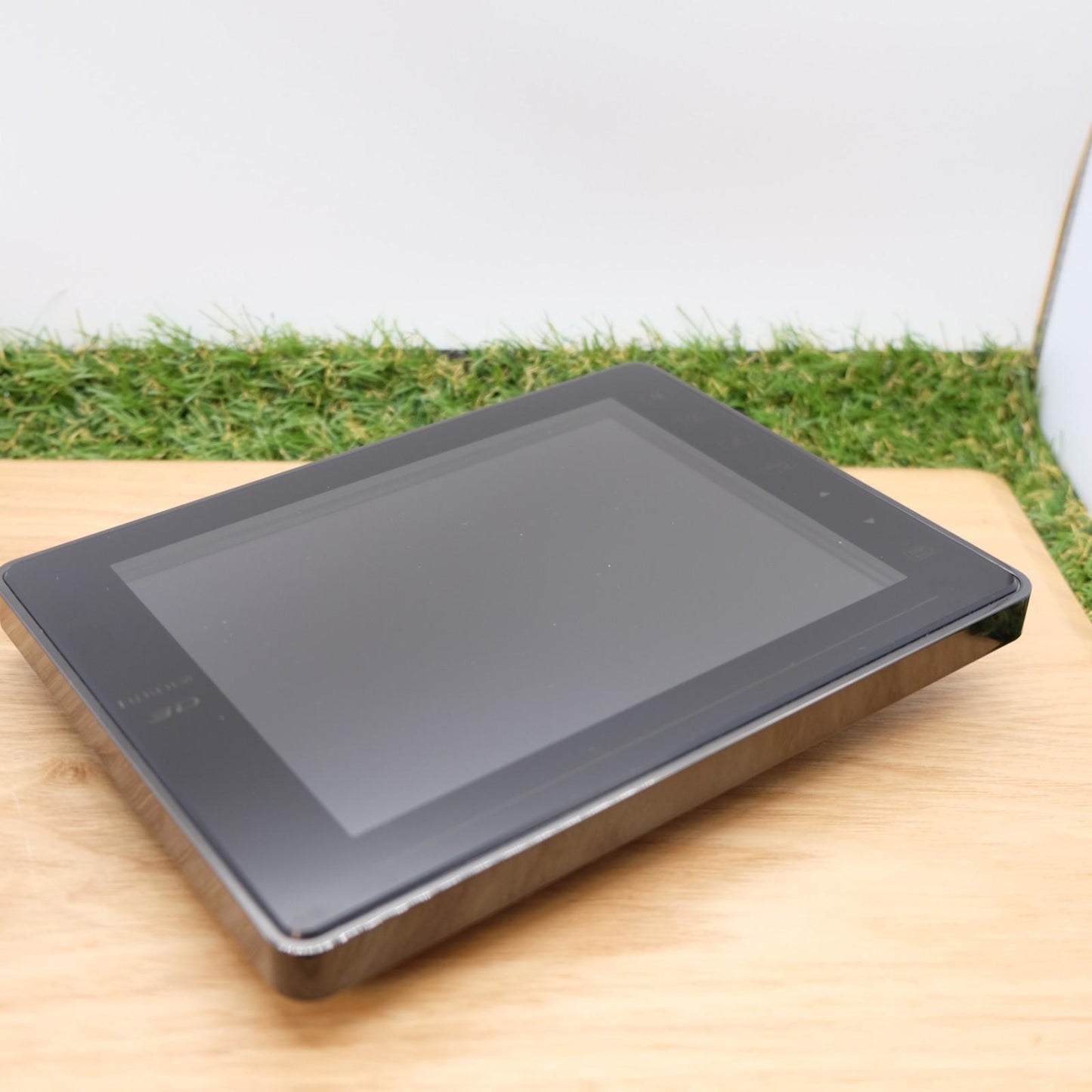 Fujifilm FinePix Real 3D V1 10MP Monitor Camera Black W/ Box Japan [Mint] #1246A