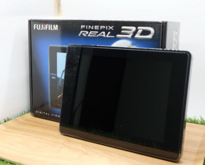 富士フイルム FinePix Real 3D V1 10MPモニターカメラ ブラック 箱付き 日本製 [新品] #1246A 