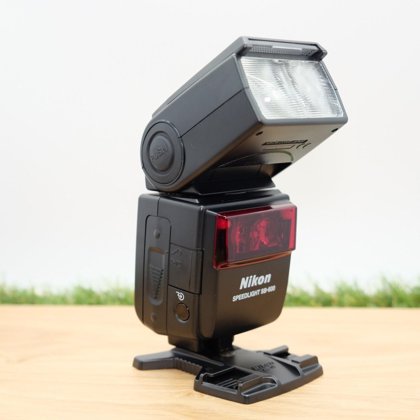 Nikon Speedlight SB-600 Shoe Mount Flash SB 600 W/ Case Japan [Near Mint] #1292